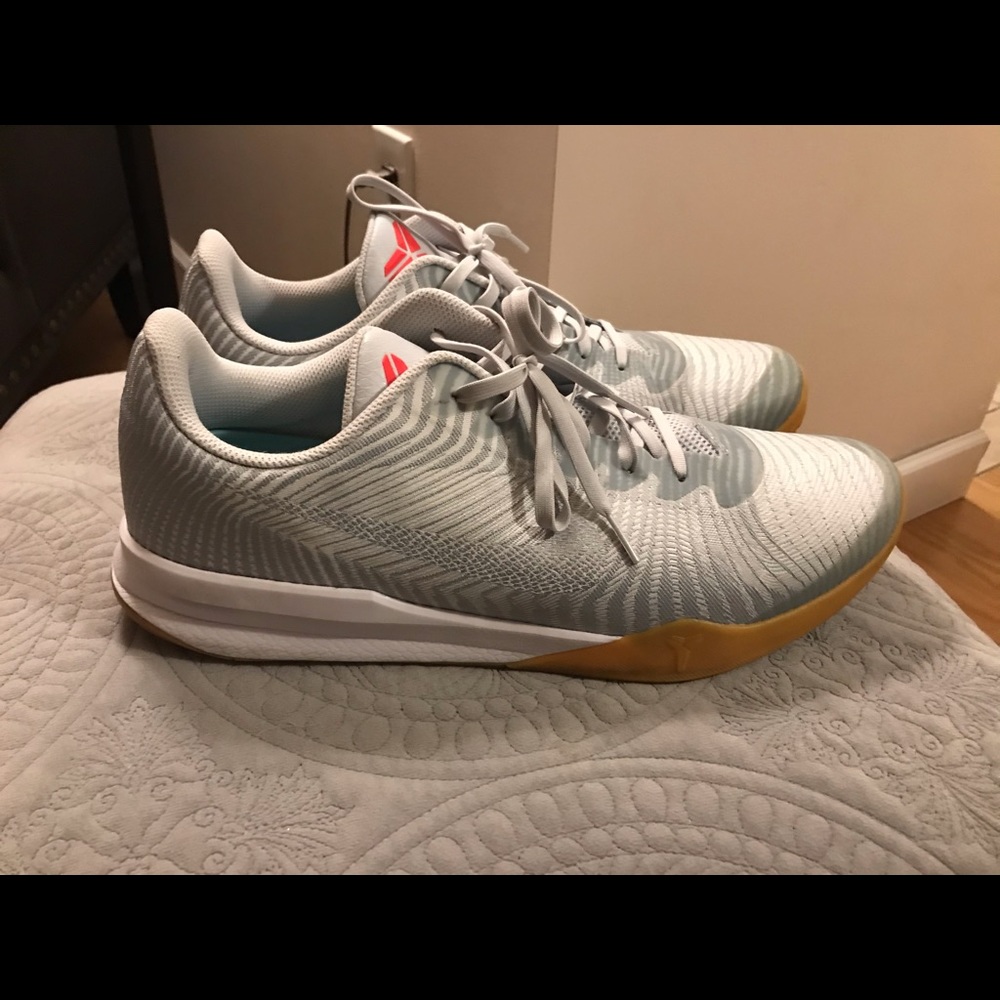 Kobe Mentality 2 size 14